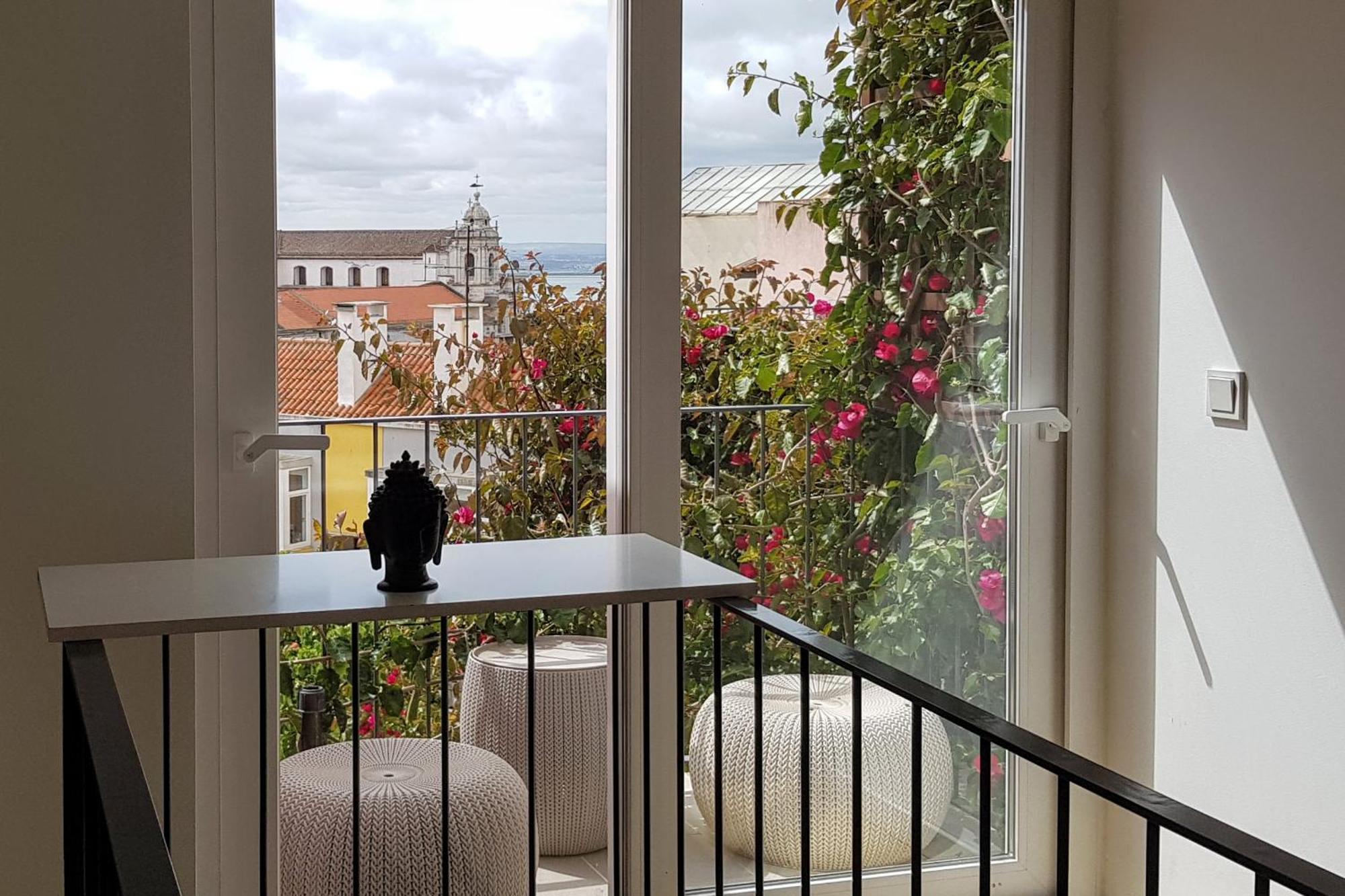 Tings Lisbon Hotel Exterior photo